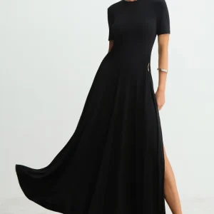 VESTIDO MIDI ALONGADO ABERTURA COM FRANZIDO LATERAL PRETO